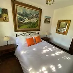 Casa Del Pintor Antonio Mesa *