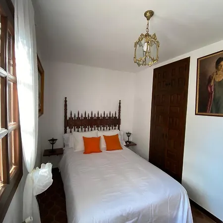 Casa Del Pintor Antonio Mesa 度假居