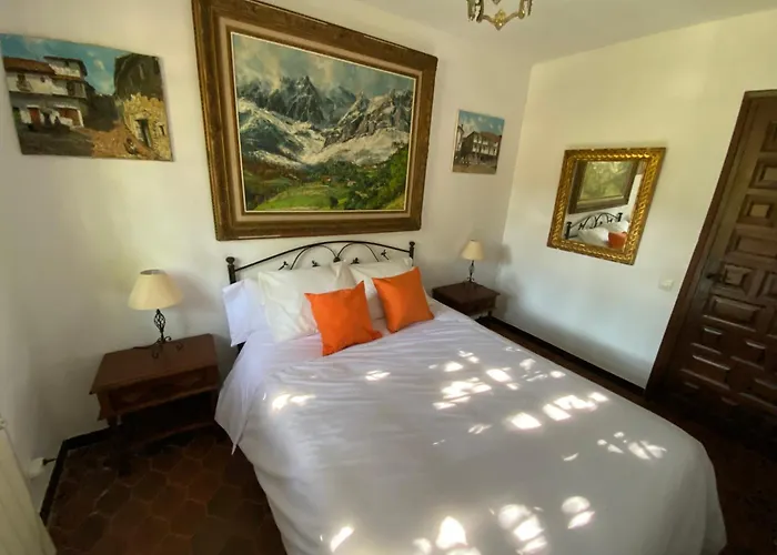 Casa Del Pintor Antonio Mesa *